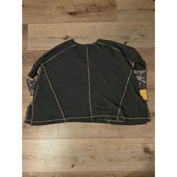 Free People Womens Green Waffled Thermall Pullover Sweatshirt Oversized Size XS - Picture 2 of 3